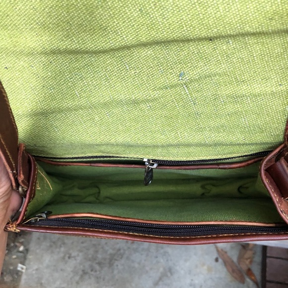 Great Seal of the State of Oklahoma Leather Purse - Picture 6 of 8